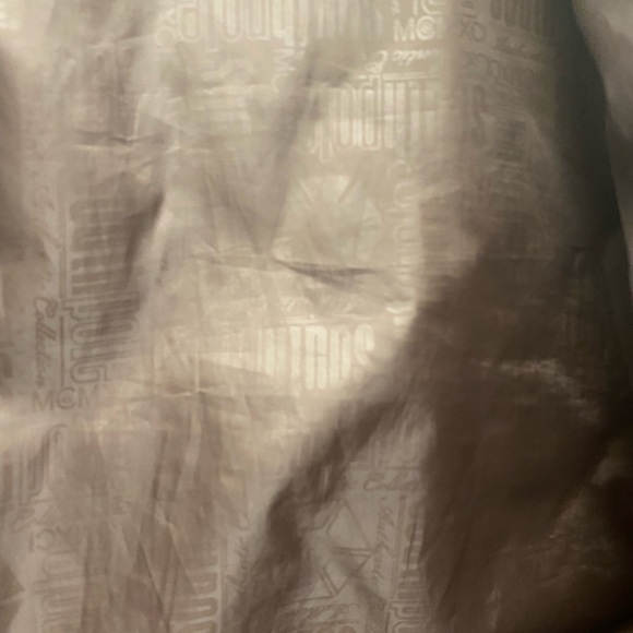 Man’s Jacket - Picture 13 of 14